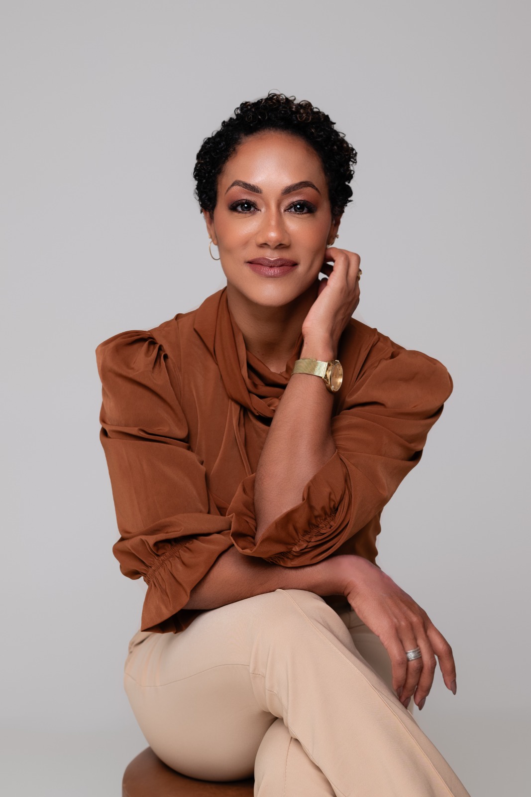 Dra. Adriane dos Anjos — Especialista em Direito do Trabalho Empresarial