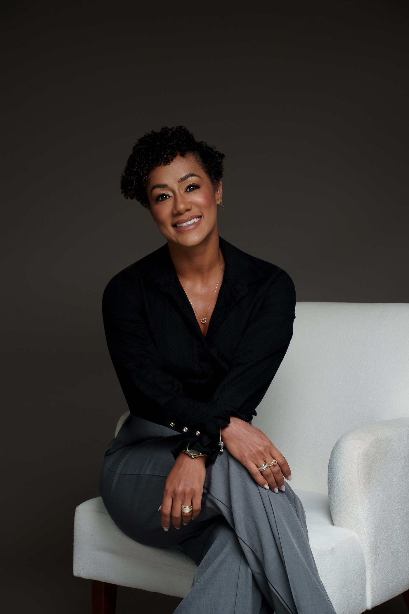 Dra. Adriane dos Anjos — Advogada Trabalhista para Empresários